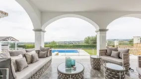 Comprar villa con 5 dormitorios en La Reserva
