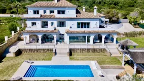 Comprar villa con 5 dormitorios en La Reserva