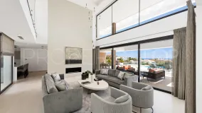 Villa for sale in La Alqueria with 5 bedrooms