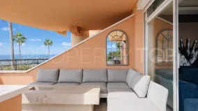 Apartamento de 3 dormitorios en venta en Magna Marbella