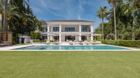 6 bedrooms villa for sale in Sierra Blanca