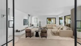 Comprar villa en Guadalmina Baja de 5 dormitorios
