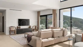For sale Monte Mayor villa with 5 bedrooms