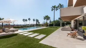 Villa en venta en Malaga con 5 dormitorios