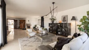 Buy Sierrezuela villa