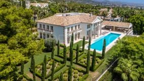 For sale villa in Sierra Blanca with 10 bedrooms
