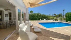 Nueva Andalucia, villa en venta de 5 dormitorios