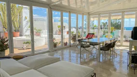 Duplex penthouse for sale in Marbella Golden Mile with 3 bedrooms
