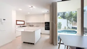 Marbella Golden Mile, villa pareada a la venta