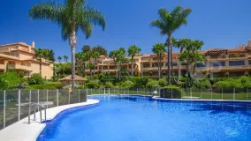 Apartamento planta baja en venta en Cumbres del Rodeo