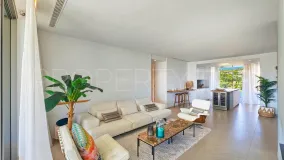 Comprar apartamento con 3 dormitorios en Los Arqueros