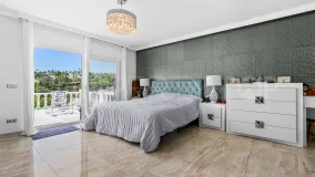 Elviria, villa con 5 dormitorios en venta