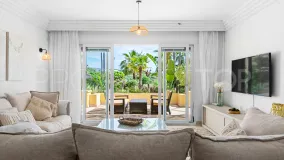Ground floor apartment with 4 bedrooms for sale in Majestic