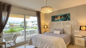 For sale apartment in Guadalmina Alta