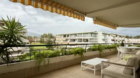 For sale apartment in Guadalmina Alta