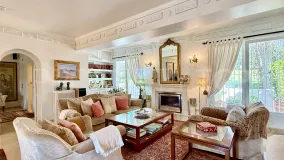 Villa en venta en Guadalmina Alta con 3 dormitorios
