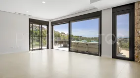 Apartment with 3 bedrooms for sale in Estepona