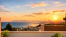 4 bedrooms villa for sale in Marbella Golden Mile