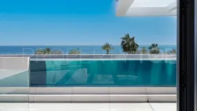 Villa con 5 dormitorios a la venta en Marbella Golden Mile
