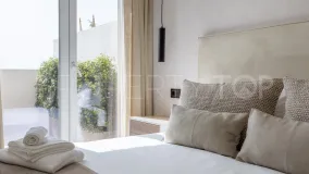 Apartamento en venta de 4 dormitorios en Nueva Andalucia