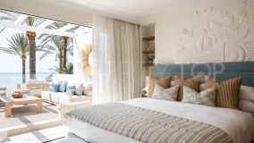 Town house for sale in Oasis de Marbella with 3 bedrooms