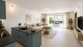 Ground floor apartment for sale in Nueva Andalucia
