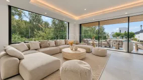 Benalmadena, villa de 5 dormitorios en venta