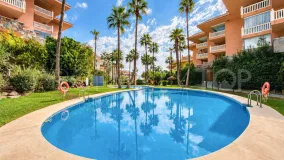 Apartamento de 2 dormitorios en venta en Fuengirola
