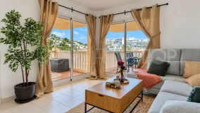 Apartamento de 2 dormitorios en venta en Fuengirola
