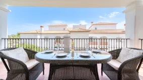 Apartamento planta baja en venta en Calahonda