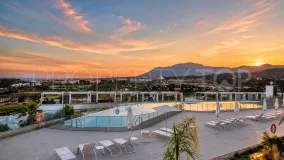 Penthouse with 2 bedrooms for sale in Estepona