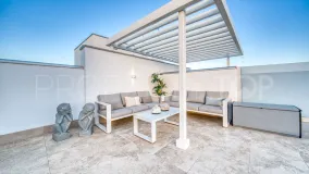 Penthouse with 2 bedrooms for sale in Estepona