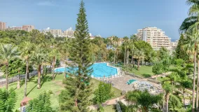 For sale 2 bedrooms apartment in Benalmadena