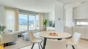 For sale ground floor apartment in Estepona