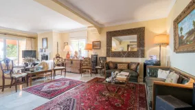 For sale apartment with 3 bedrooms in Nueva Andalucia