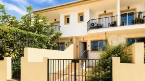 4 bedrooms town house in Costabella for sale