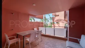 Comprar apartamento con 3 dormitorios en Beach Side New Golden Mile