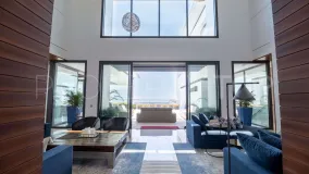 La Reserva de Alcuzcuz, villa a la venta
