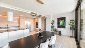 Apartment for sale in Real de La Quinta with 4 bedrooms