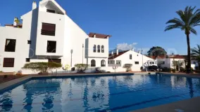 Ground floor apartment for sale in Aloha