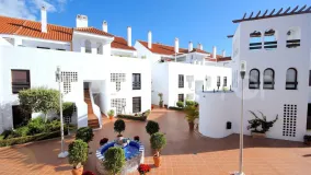 Ground floor apartment for sale in Aloha