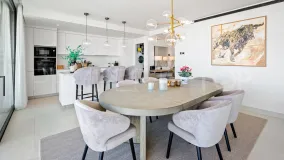 Apartment in El Higueron for sale