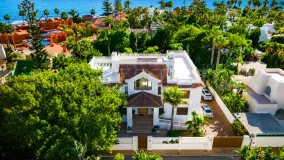 Comprar villa en Guadalmina Baja de 7 dormitorios