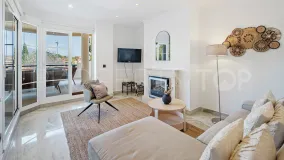 Duplex with 2 bedrooms for sale in Nueva Andalucia
