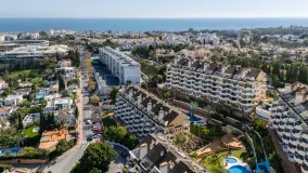 Duplex with 2 bedrooms for sale in Nueva Andalucia