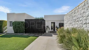 Villa a la venta en Nueva Andalucia