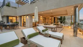 House for sale in Nueva Andalucia