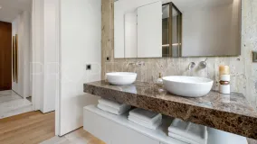 For sale Golden Mile 4 bedrooms apartment