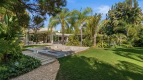 For sale villa in Las Chapas with 5 bedrooms