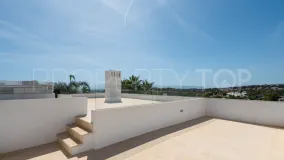 5 bedrooms villa for sale in Nueva Andalucia
